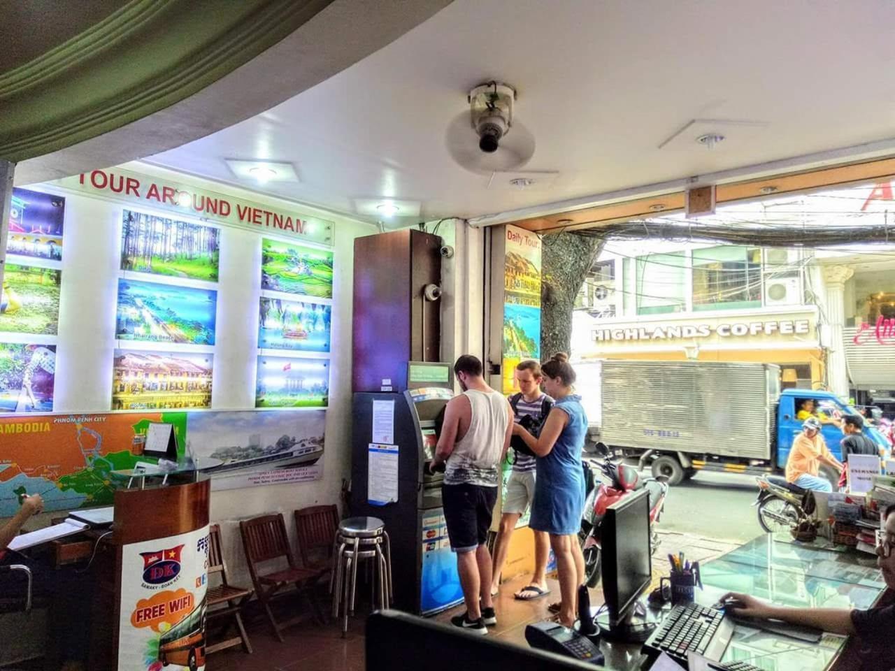 Vinh Hostel Ho Şi Min Exterior foto